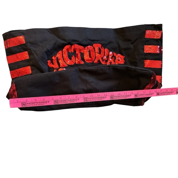 Victoria's Secret Sequined Black and Red Tote NWT - Picture 5 of 12